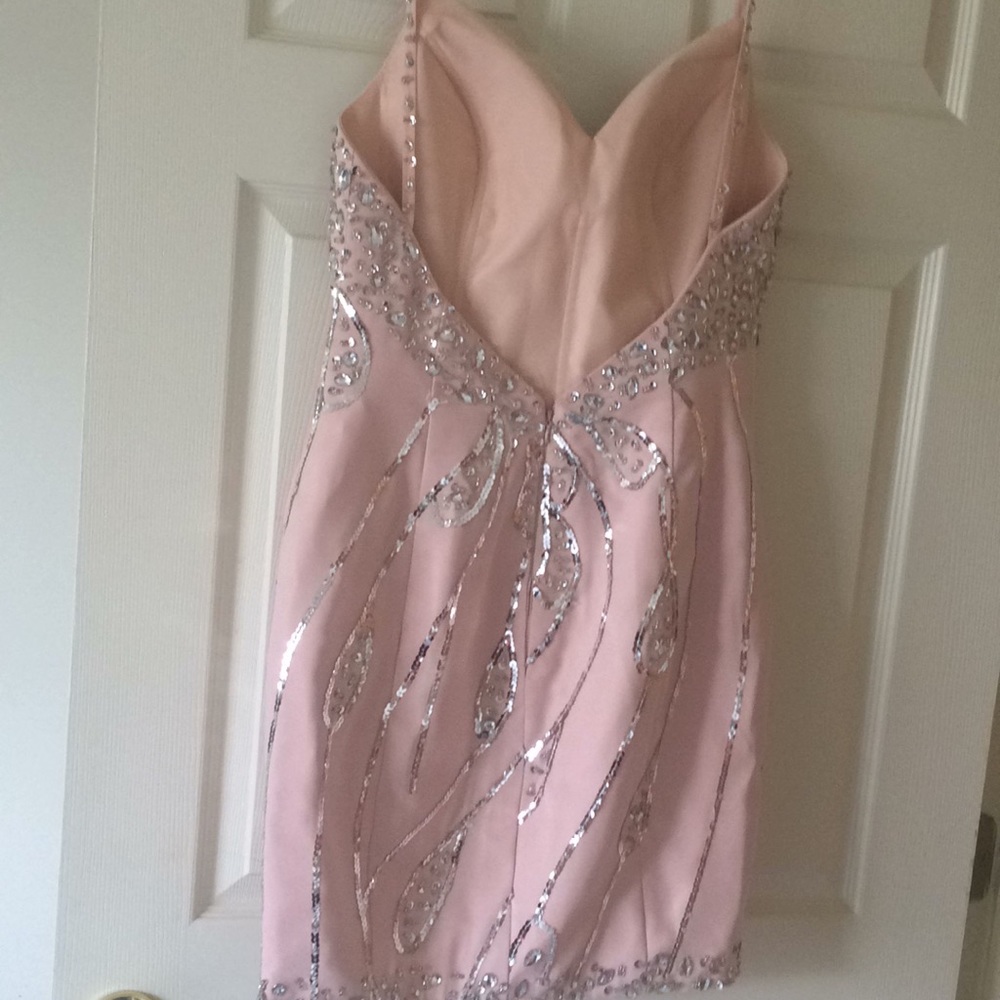 Beaded dress 👗 - Picture 6 of 8